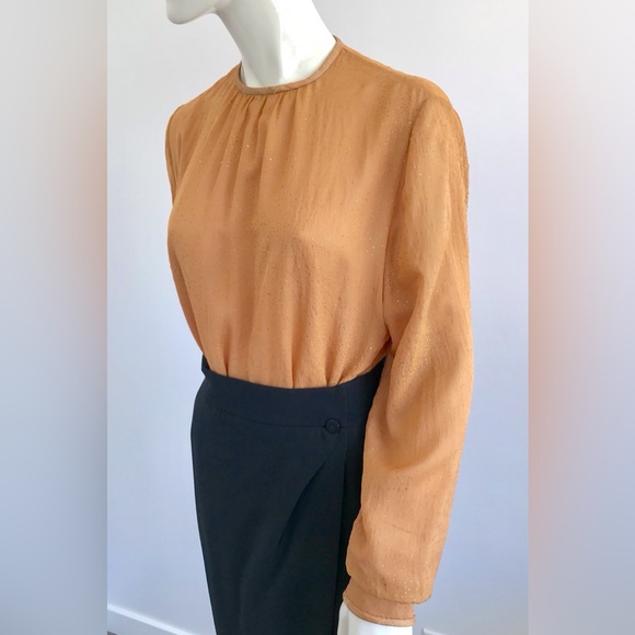 Wonderful Custom Made Vintage Gold Metallic Crepe Blouse M/L - Picture 12 of 16